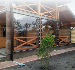 Жидкие окна  на веранду - фото